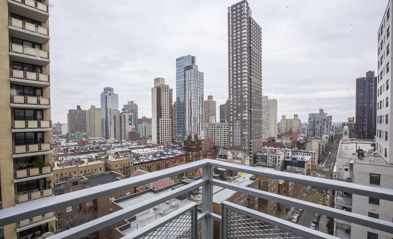 Luxury Upper East Side Apartment *