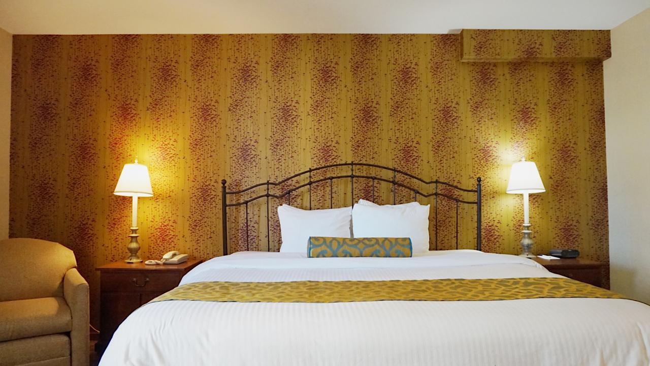Hotel Best Western Queens Court 3*