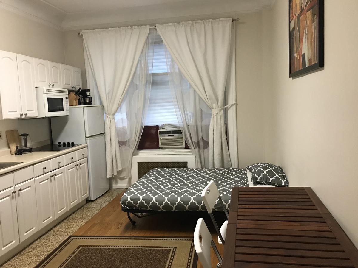 Manhattan Studio Apartment-times Square Apartment New York