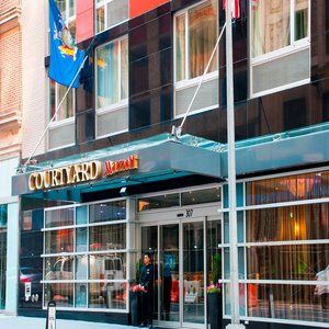 Courtyard By Marriott Times Square West Hotel New York