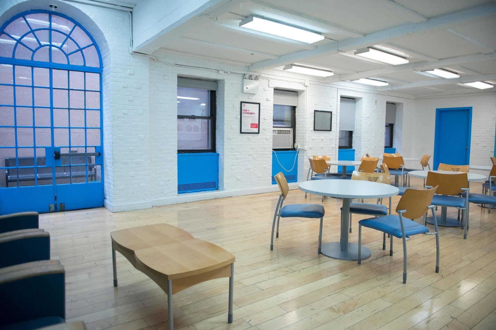 Harlem Ymca Hostel *
