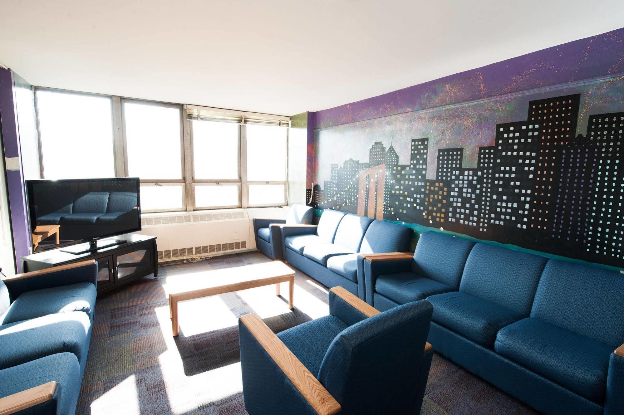 Hotel City Summer Dorms