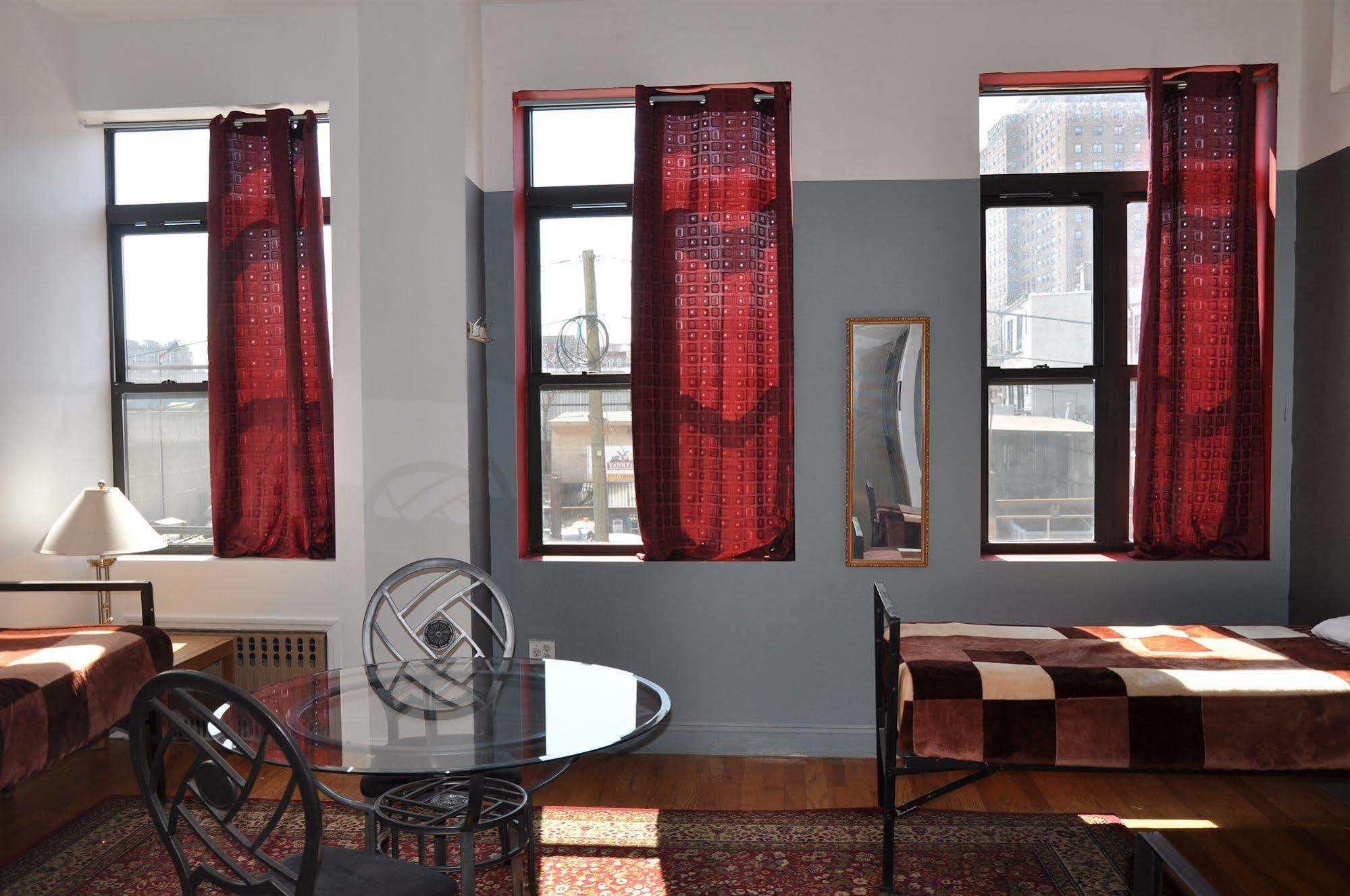 Hostel Ny Moore New York