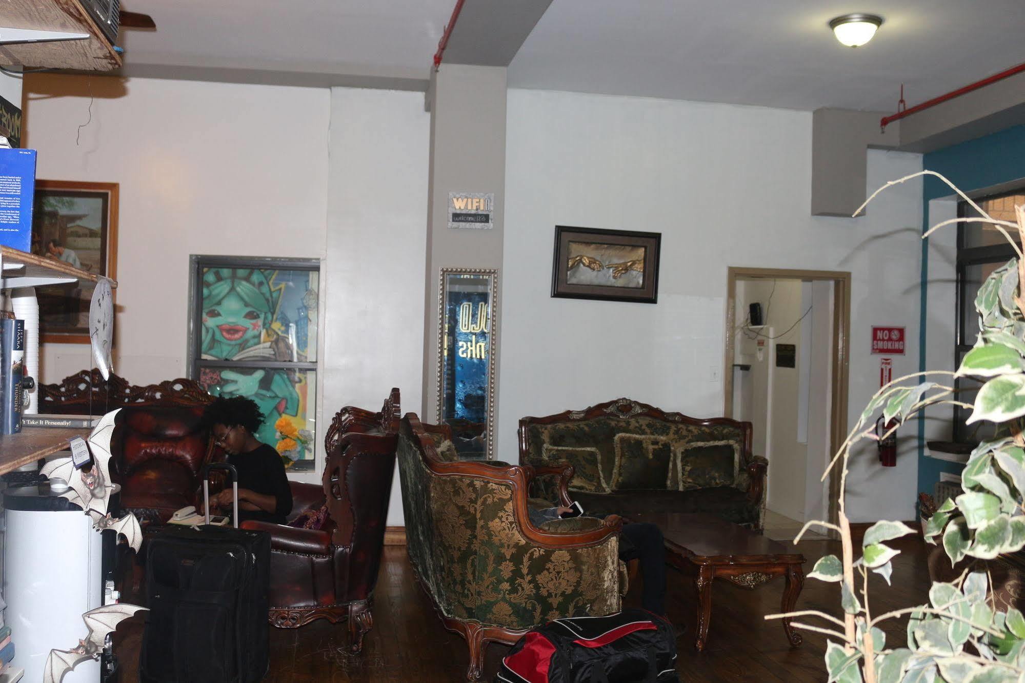 Ny Moore Hostel New York