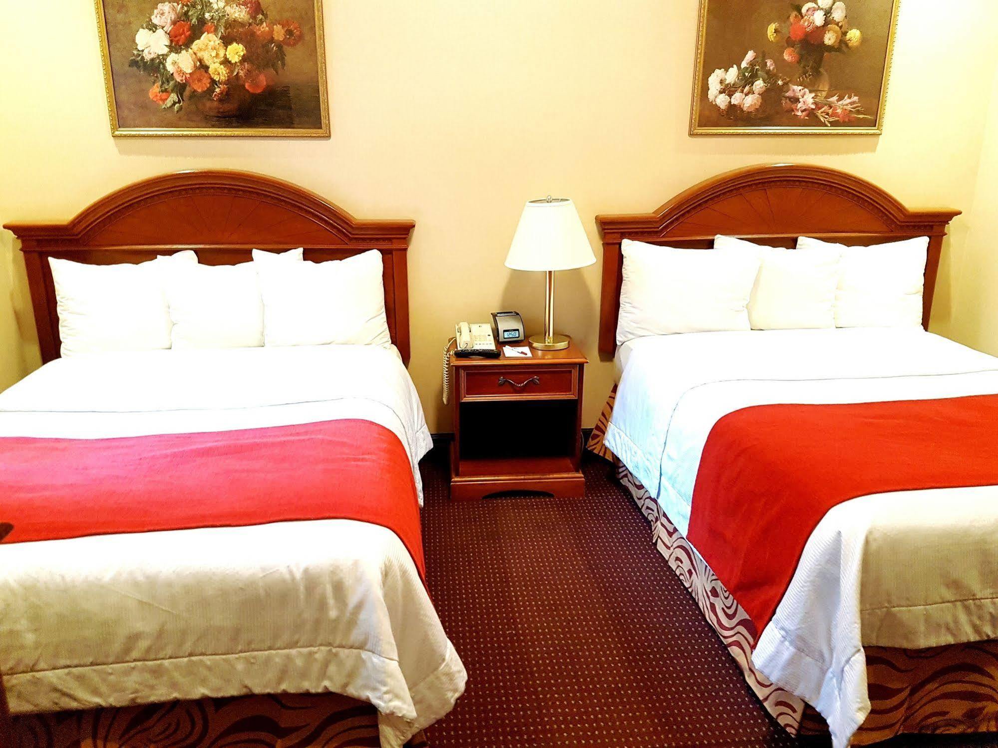 Newton Hotel
