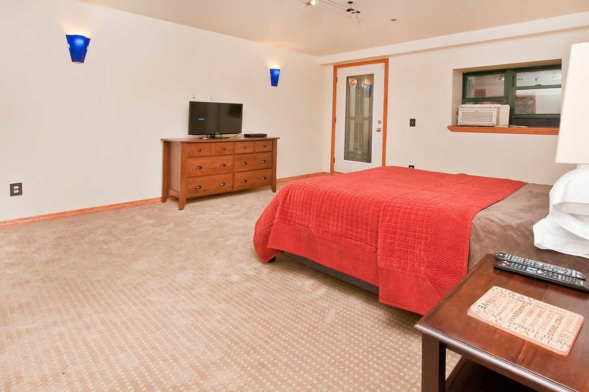 Luxury Living *