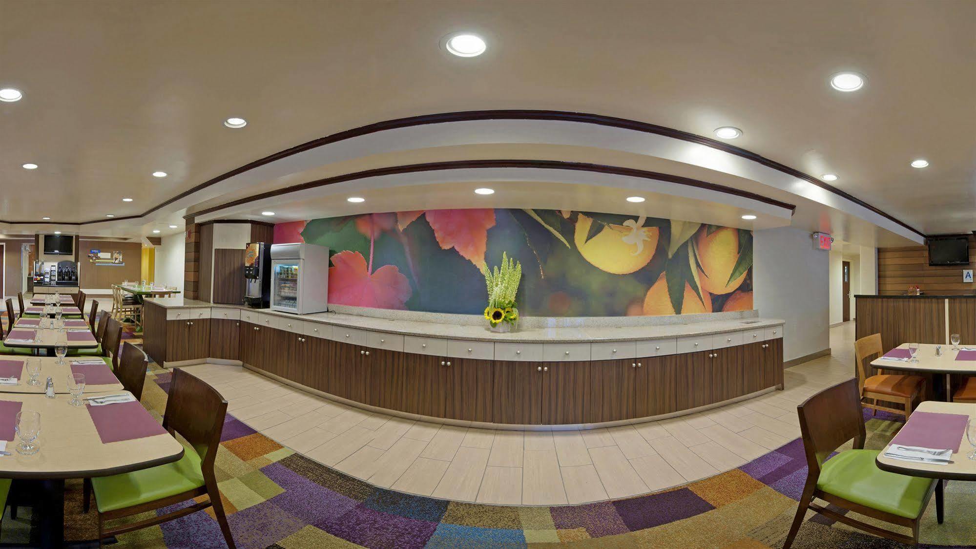 Fairfield By Marriott Jfk Airport Hotel