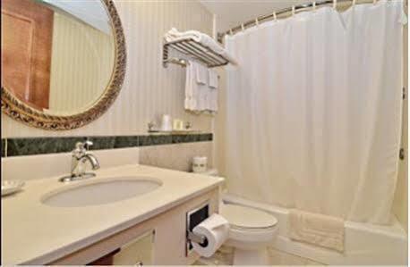 Best Western Queens Court New York