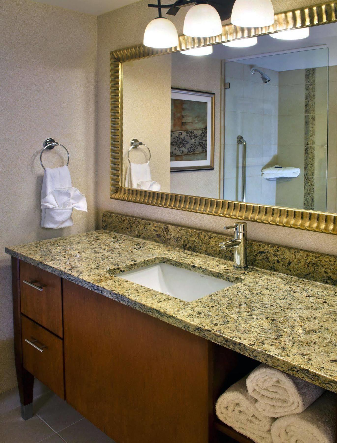 Hilton Jfk Airport 4*