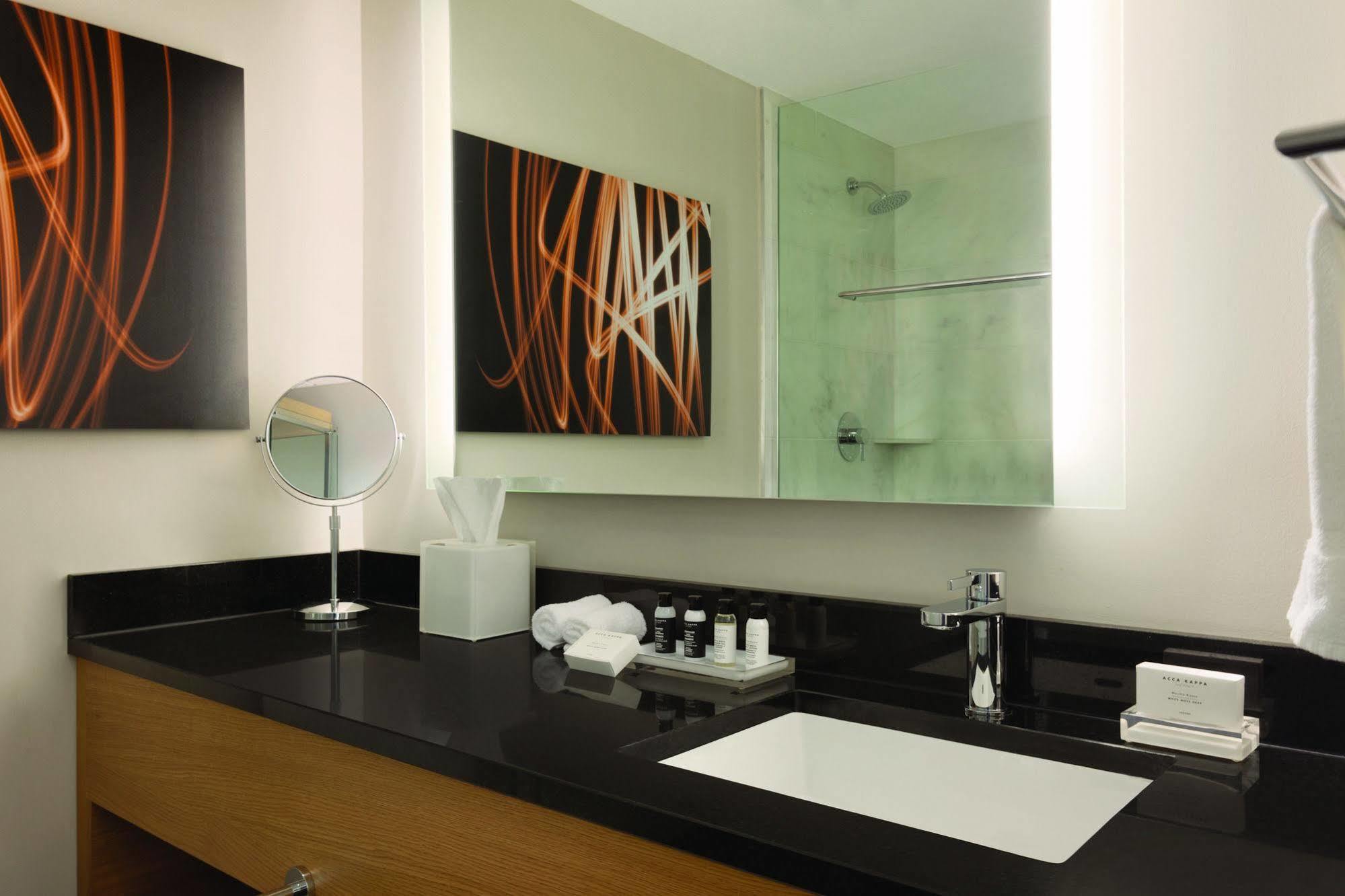 Hotel Executive Le Soleil New York
