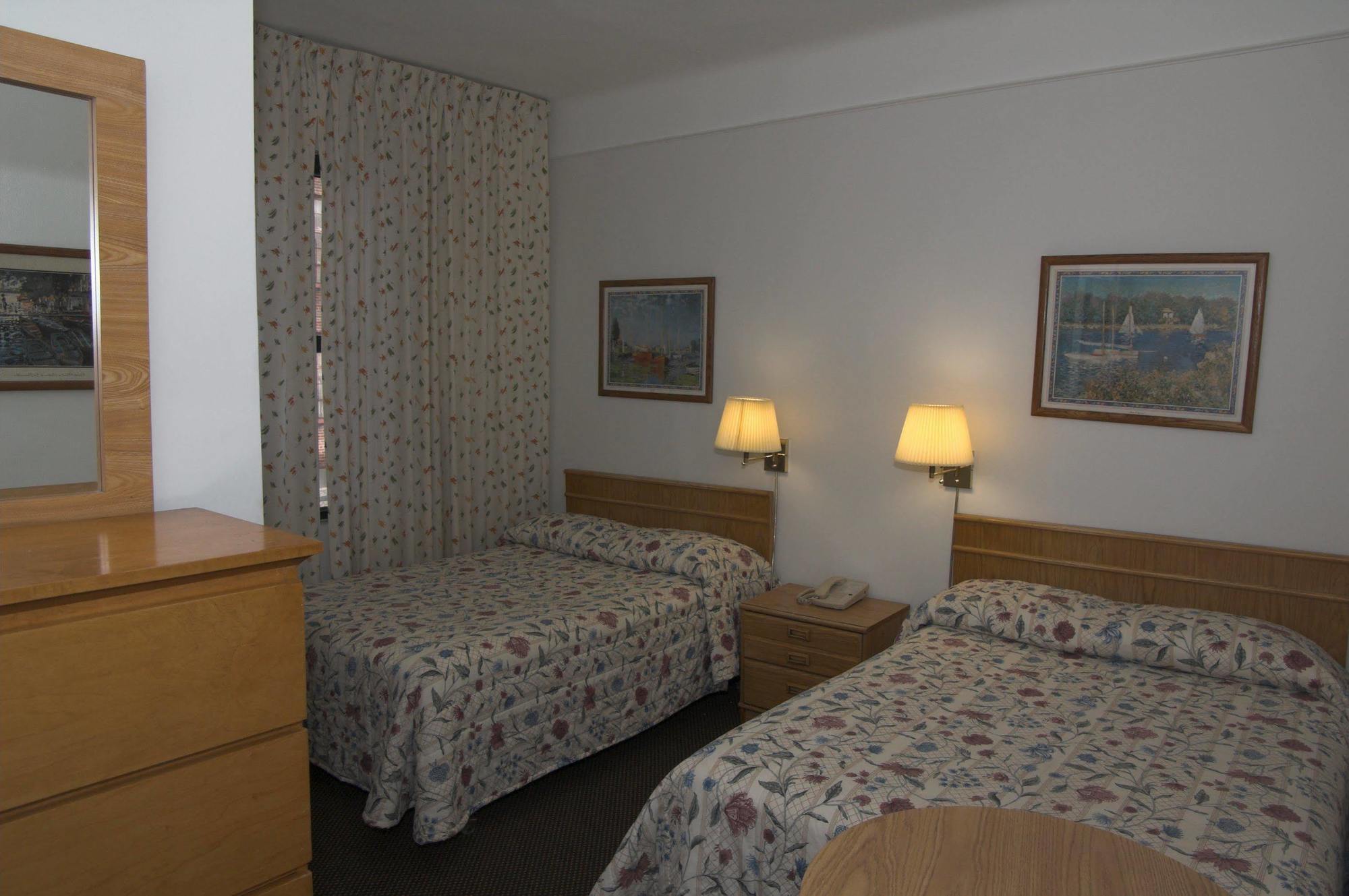 Deauville Hotel