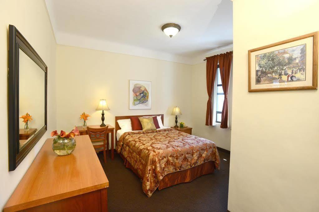 Deauville Hotel