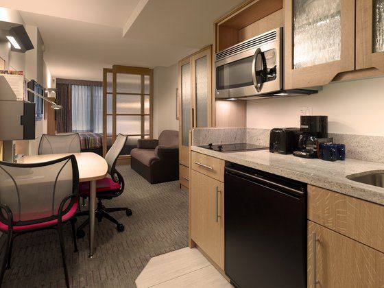 Club Quarters Hotel, The Jewel At Rockefeller Center Hotel New York