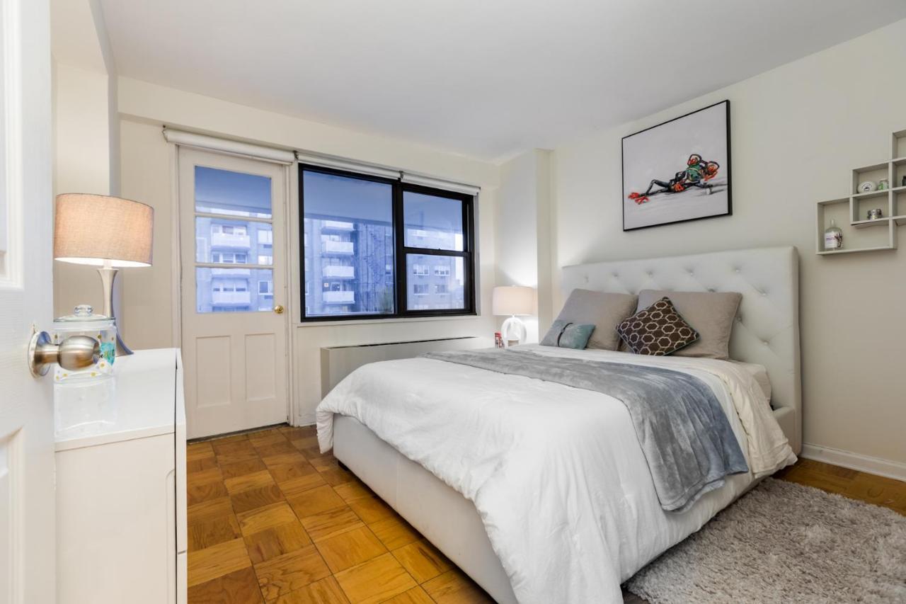 Luxury Upper East Side Apartment *