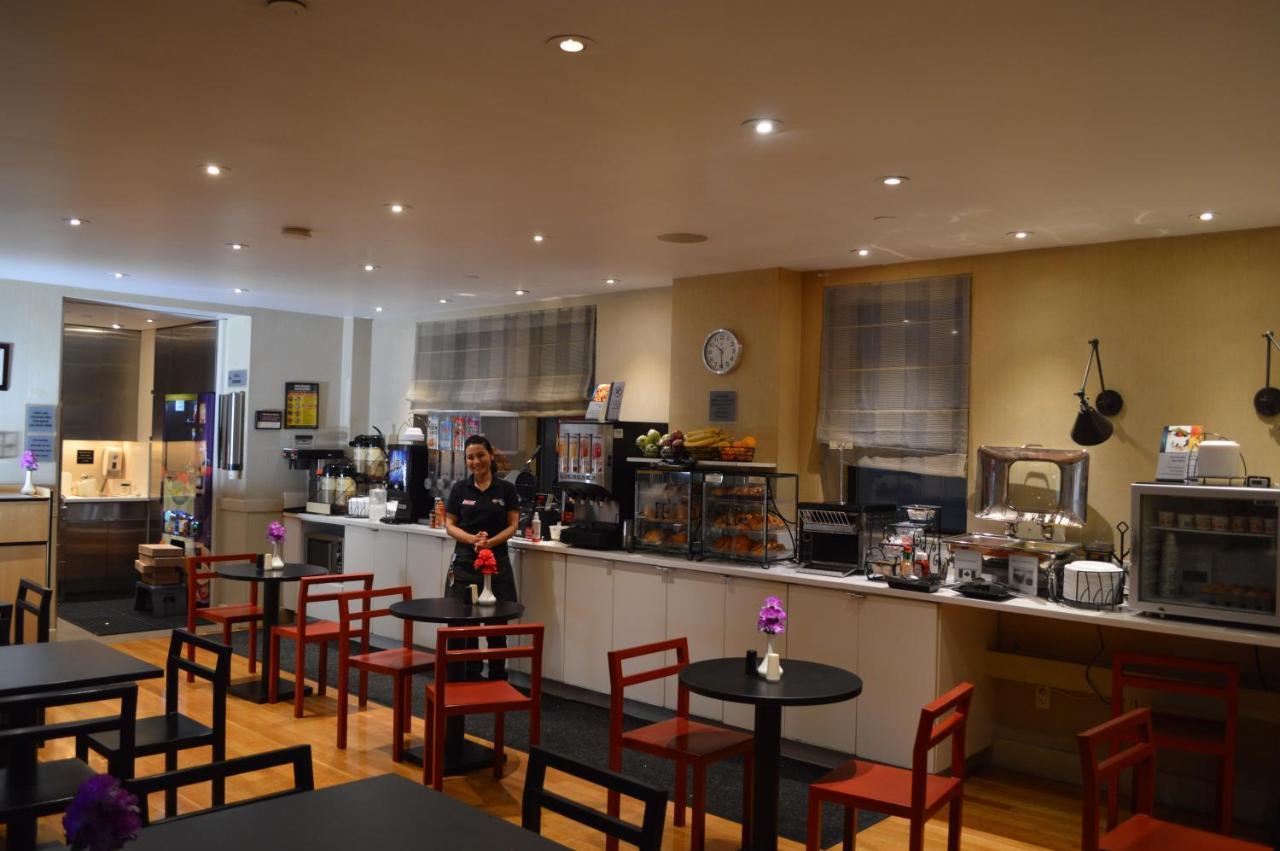 Best Western Plus Hospitality House 3* New York
