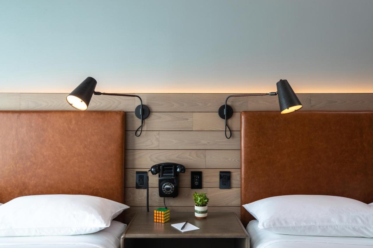 Moxy Nyc Downtown 4*