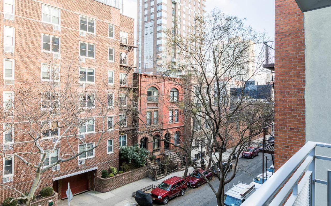 Luxury Upper East Side Apartment *