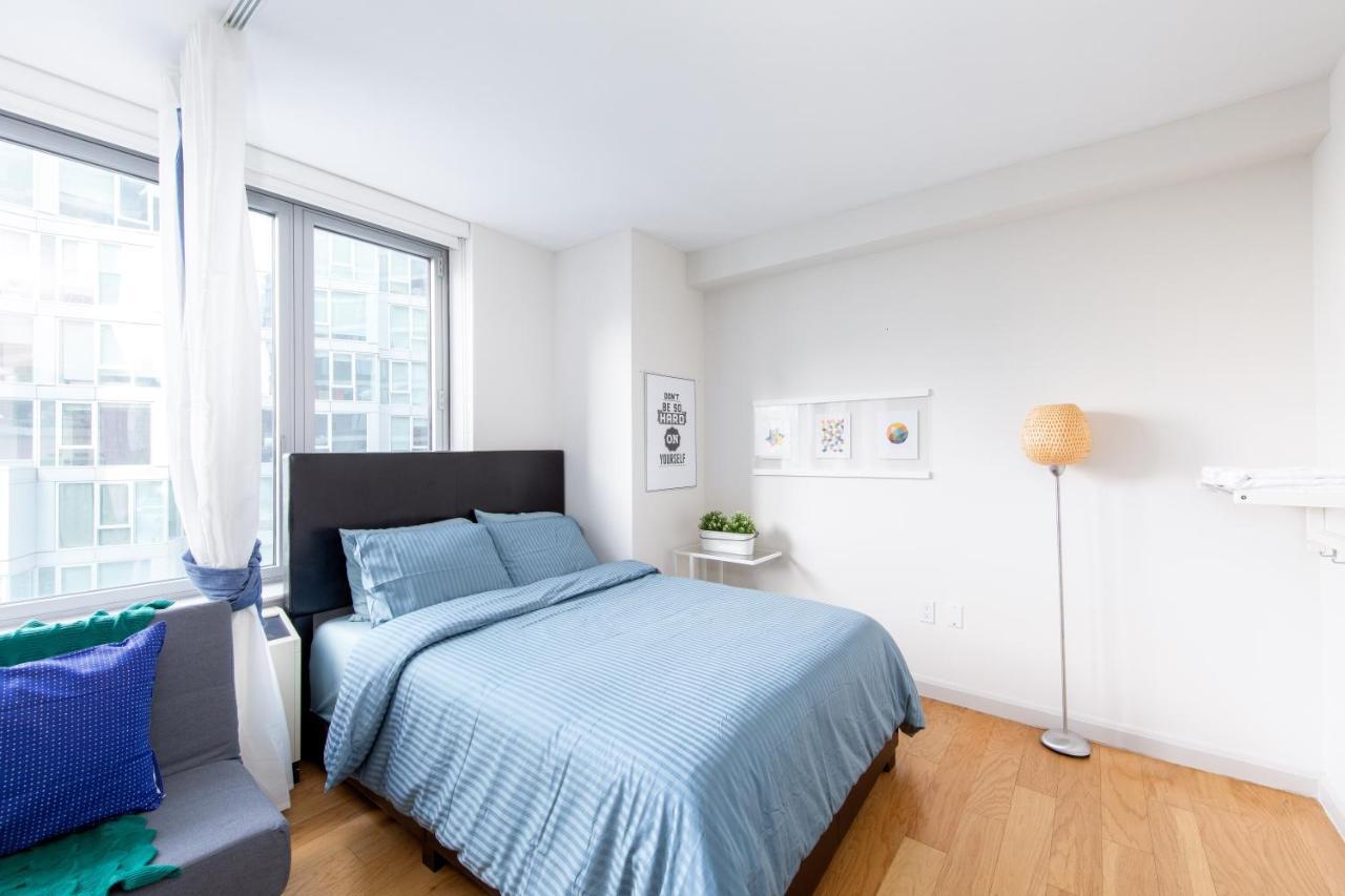 Columbus Circle Guest house *