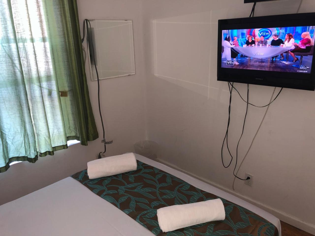 Rostel Hostel New York