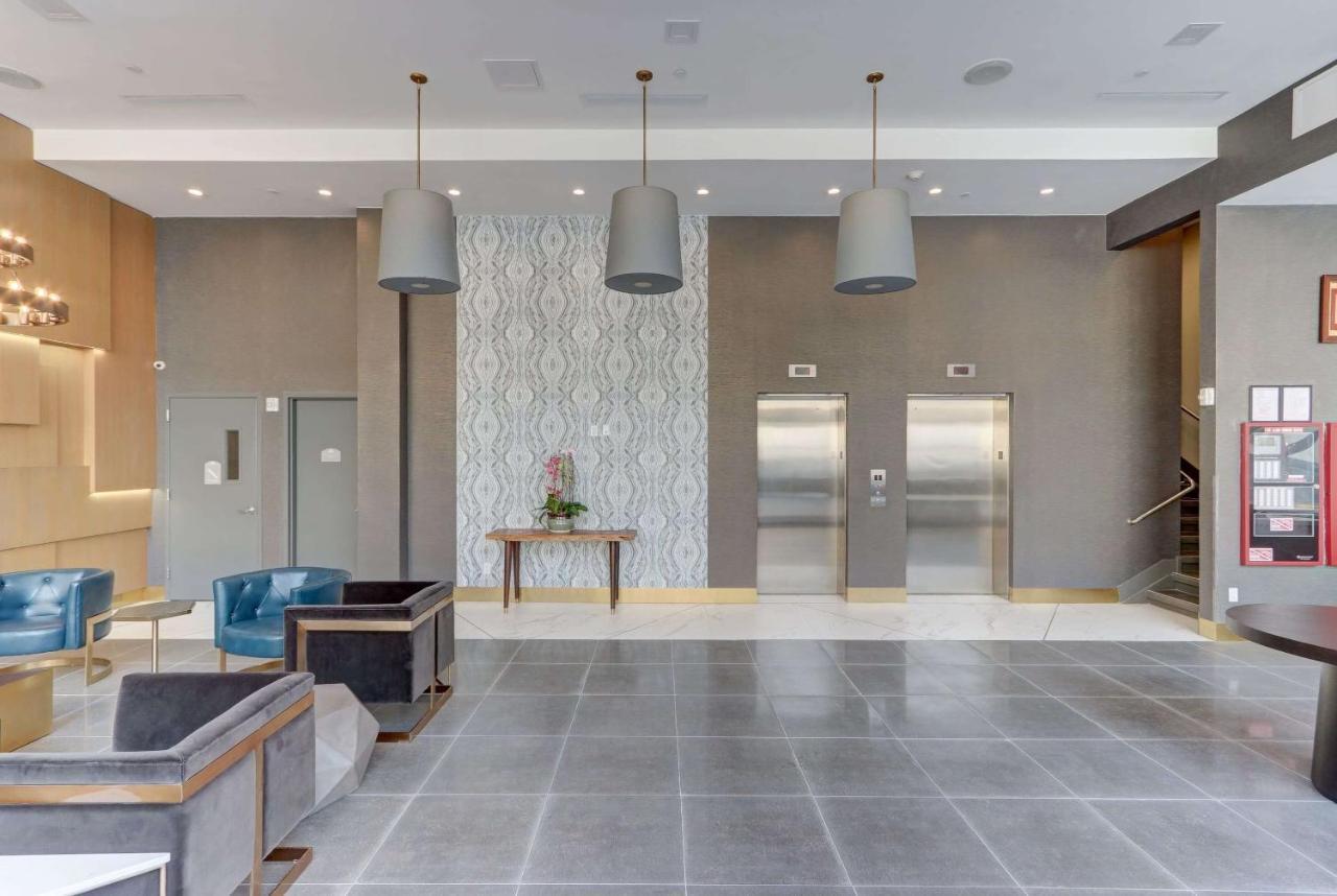 Microtel By Wyndham Long Island New York