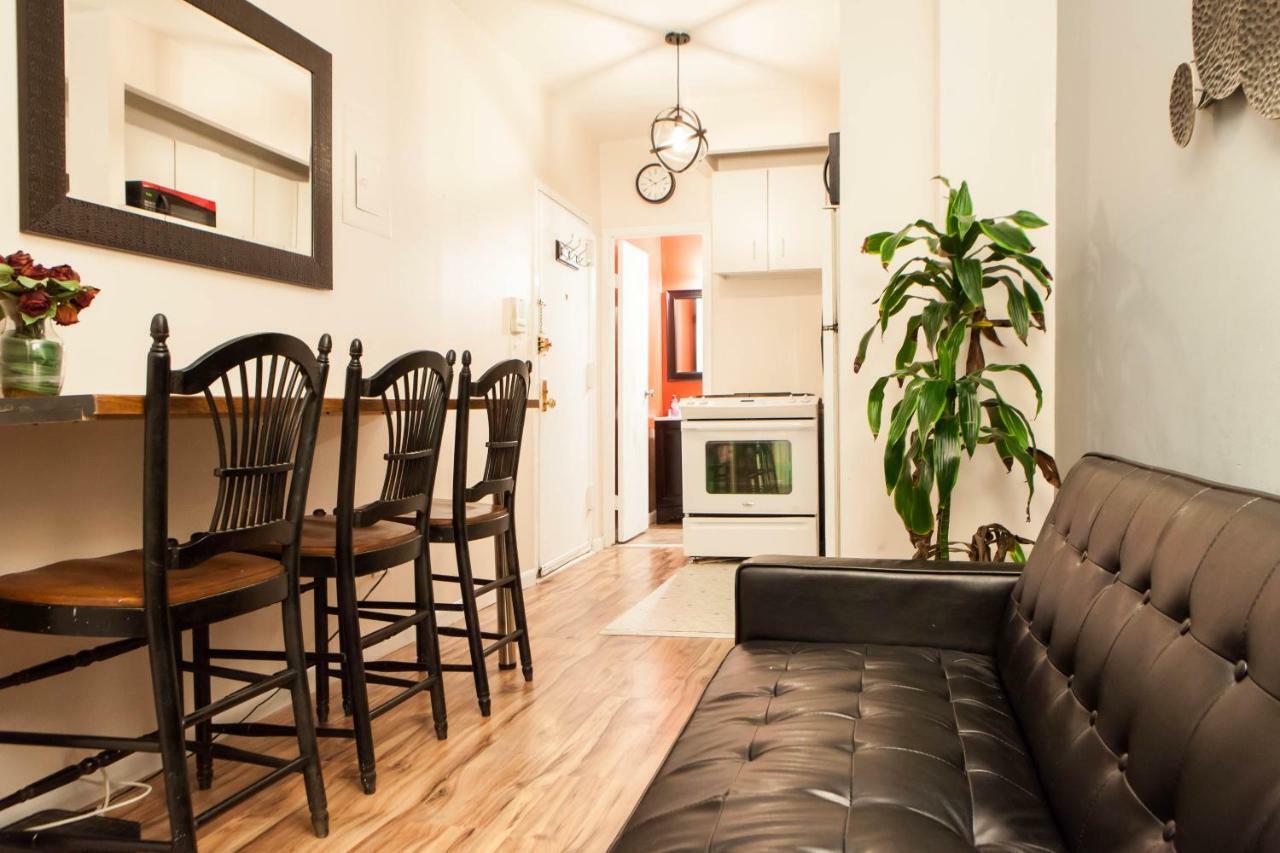 Times Square Apartment *