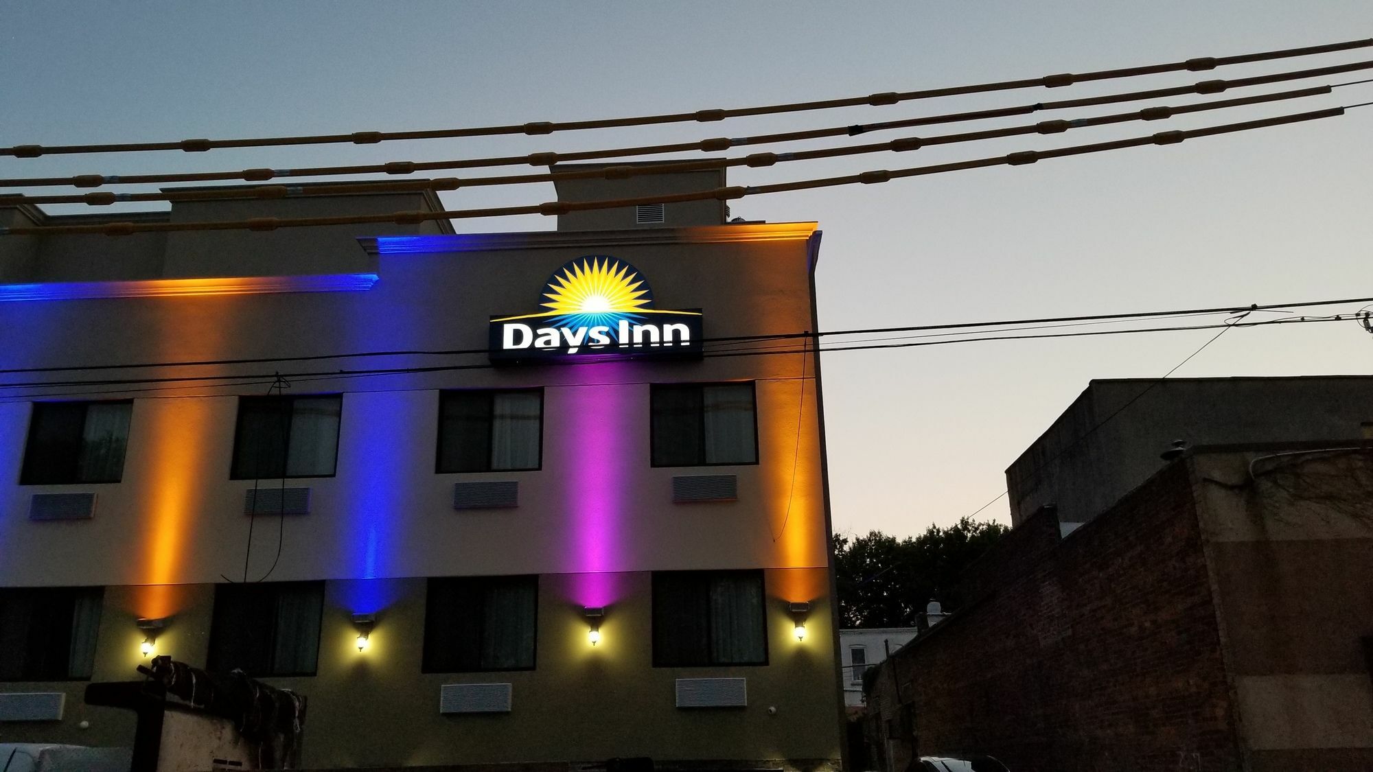 Days By Wyndham Brooklyn Marine Park Hotel New York