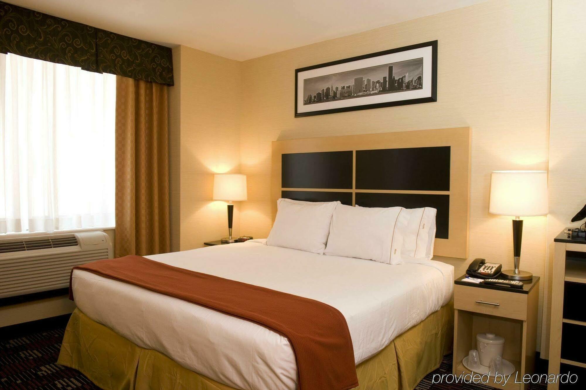 Hotel Holiday Express - Wall Street By Ihg 3*
