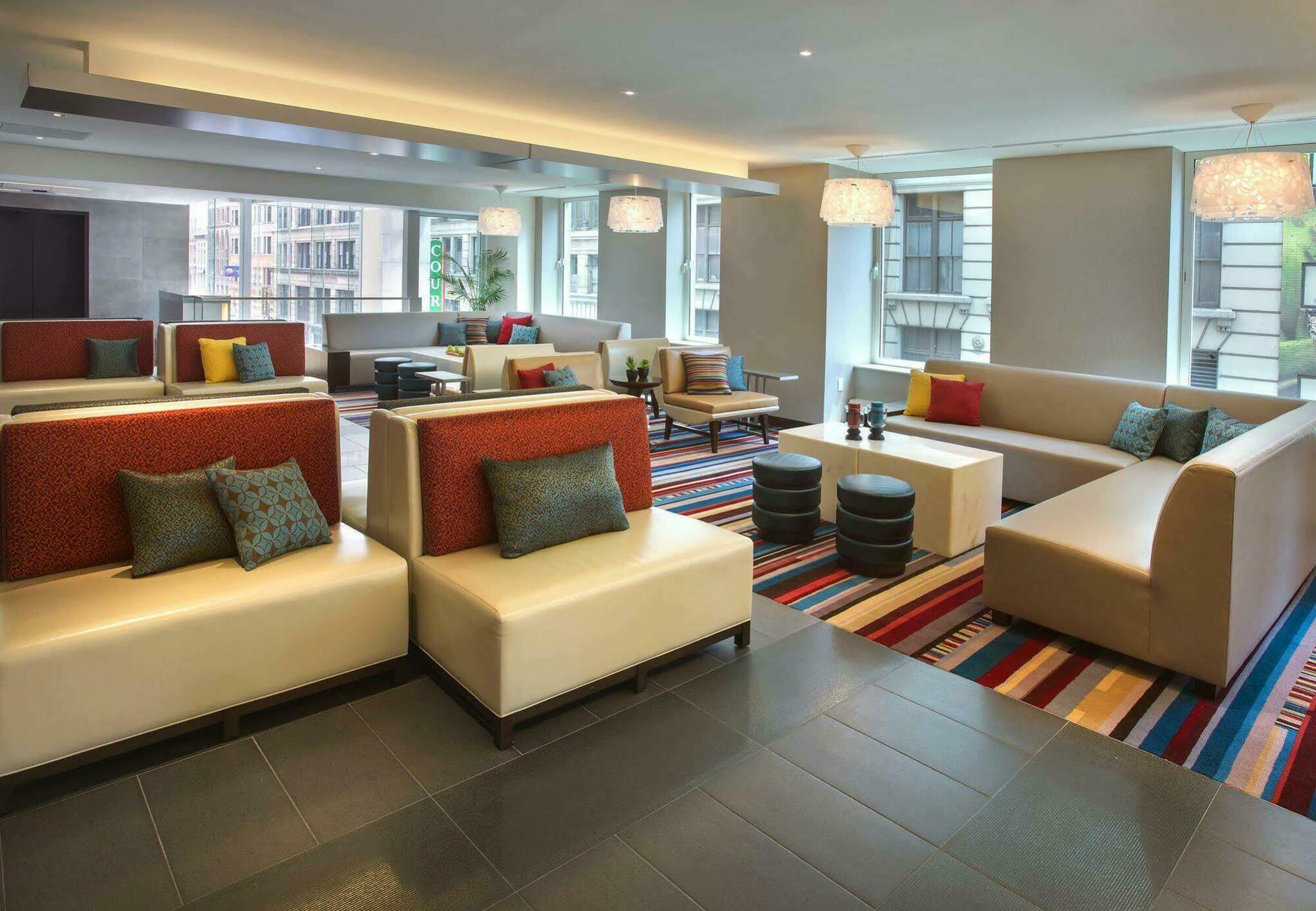 Hotel Courtyard By Marriott Manhattan/herald Square