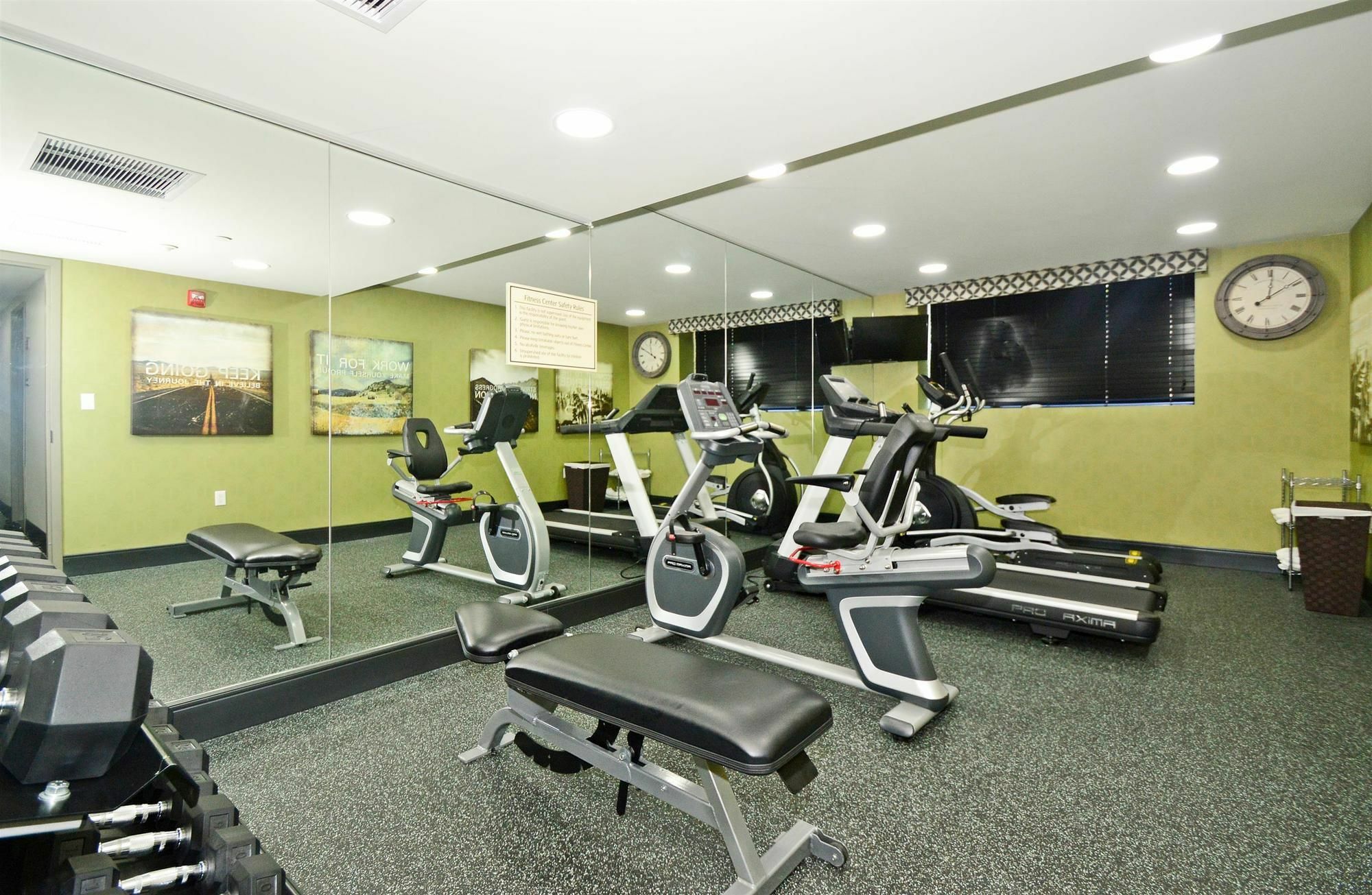 Hotel Western Laguardia Airport Queens New York