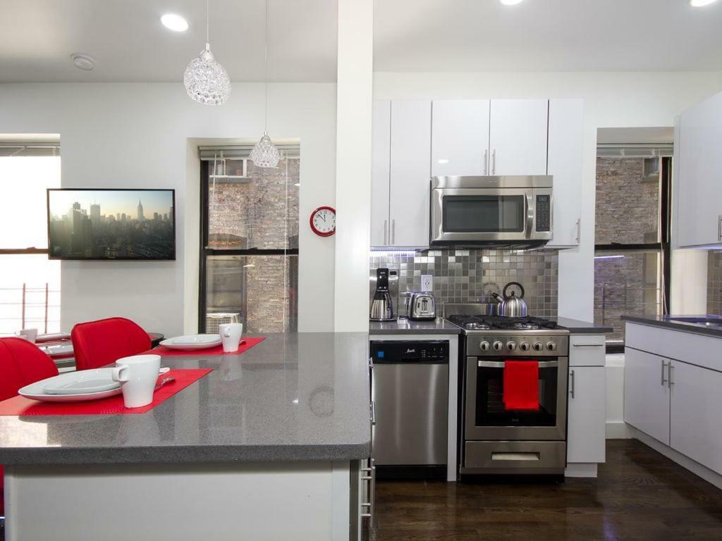 Hamilton Heights: Luxurious Apartment