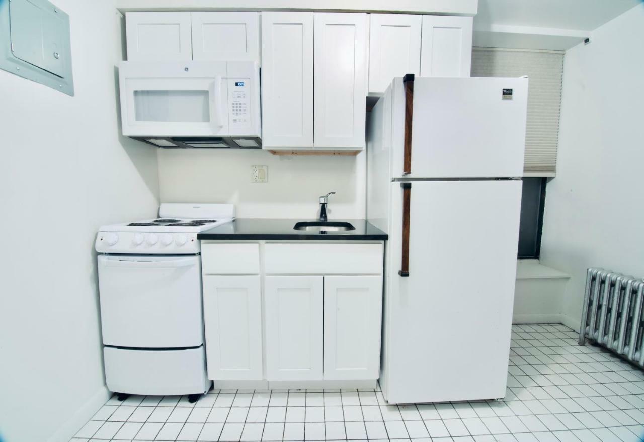 Guest house Times Square Manhattan - Private Room In 2 Bedroom Apartment New York