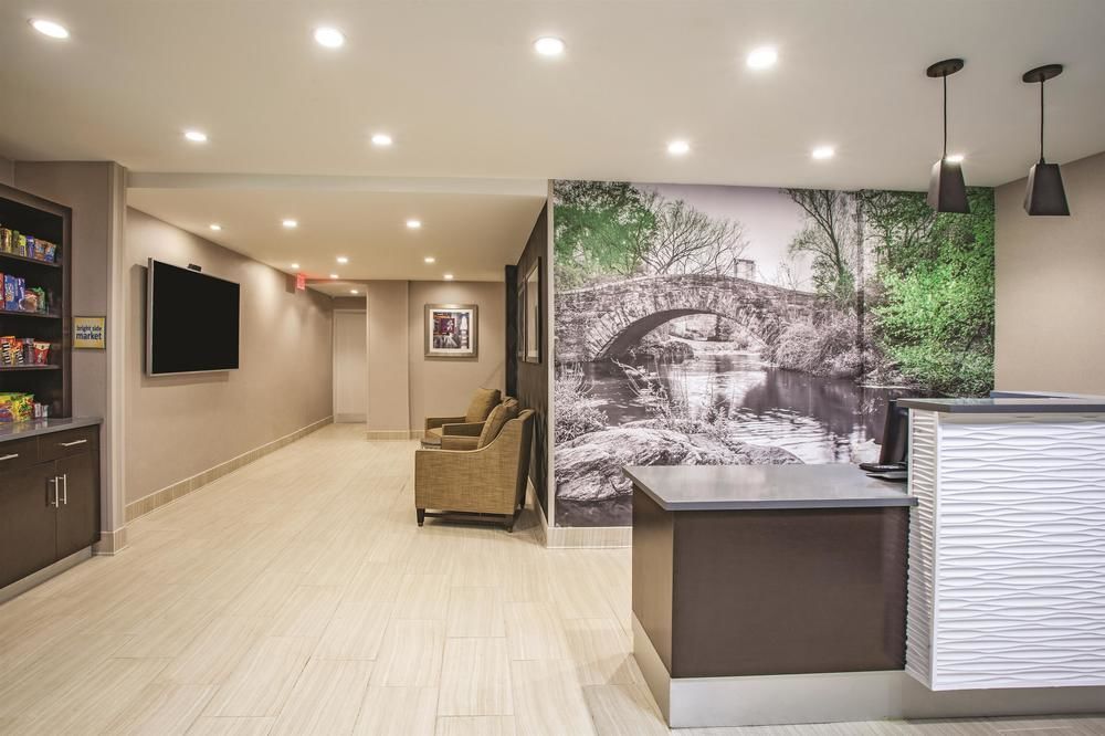 La Quinta By Wyndham City Central Park Hotel New York