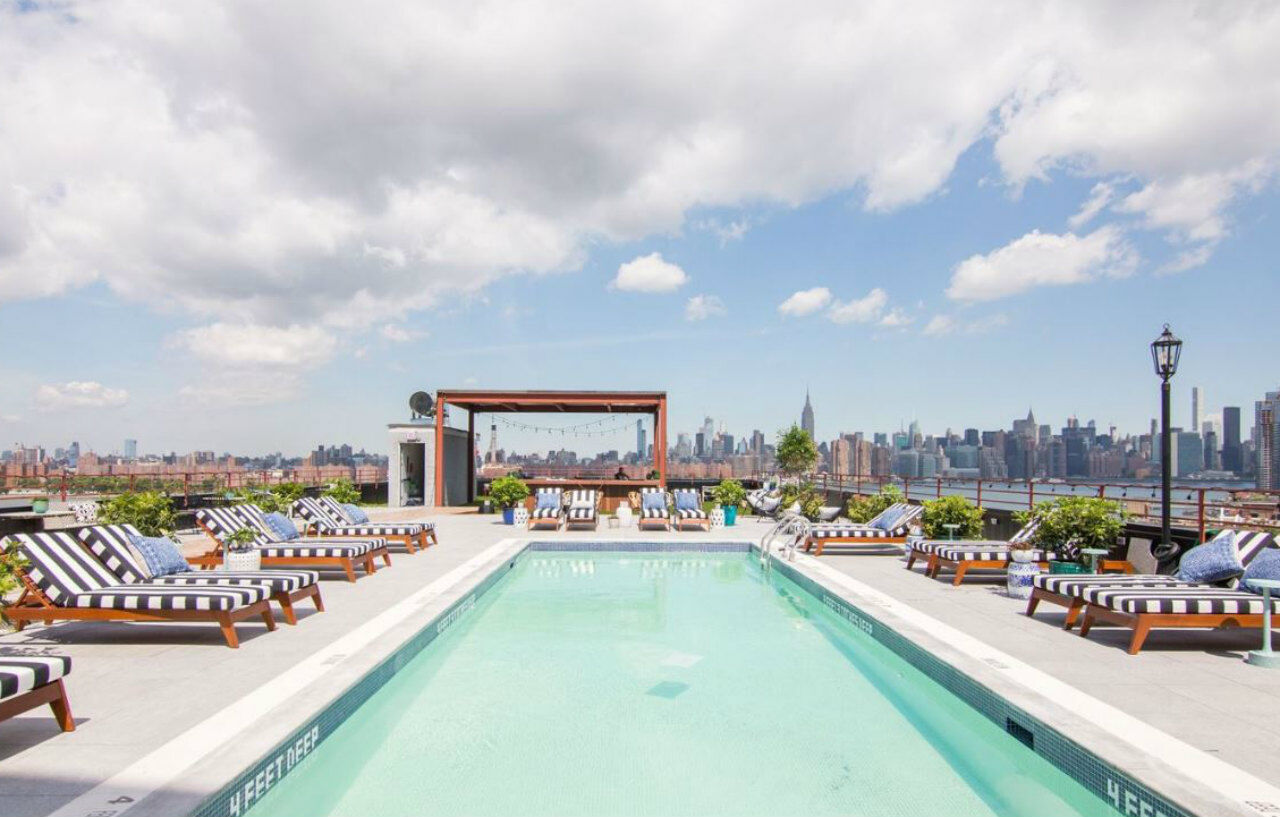 Arlo Williamsburg 5*
