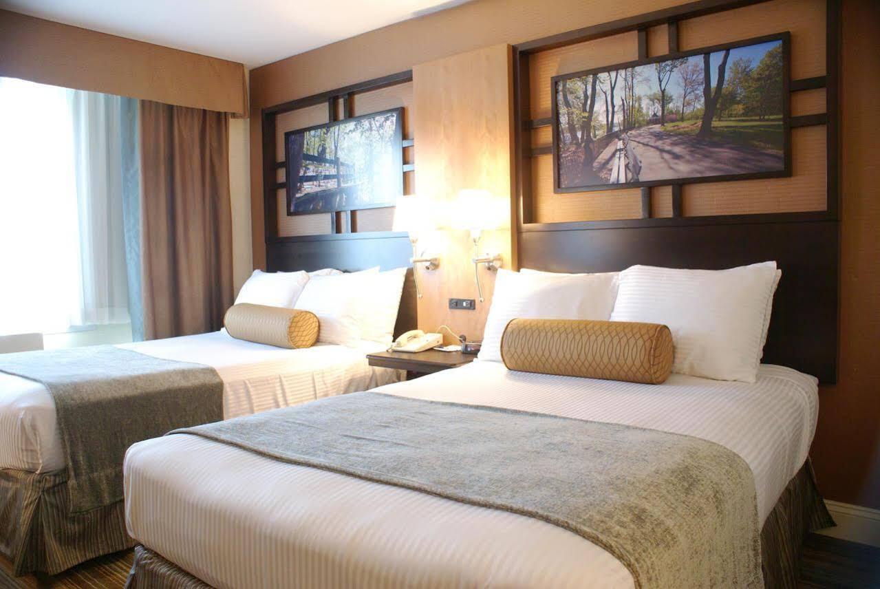 Hotel Best Western Queens Gold Coast 3*