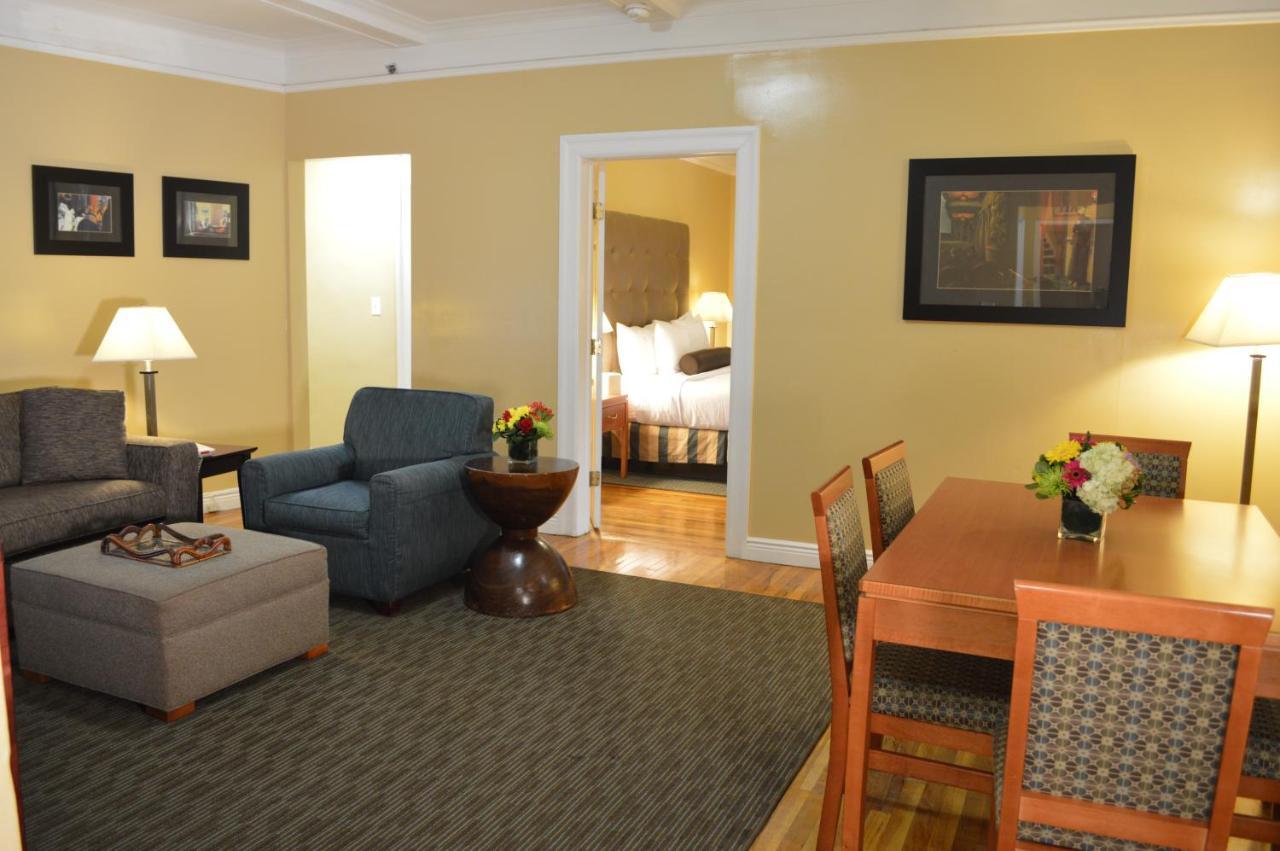 Best Western Plus Hospitality House Hotel