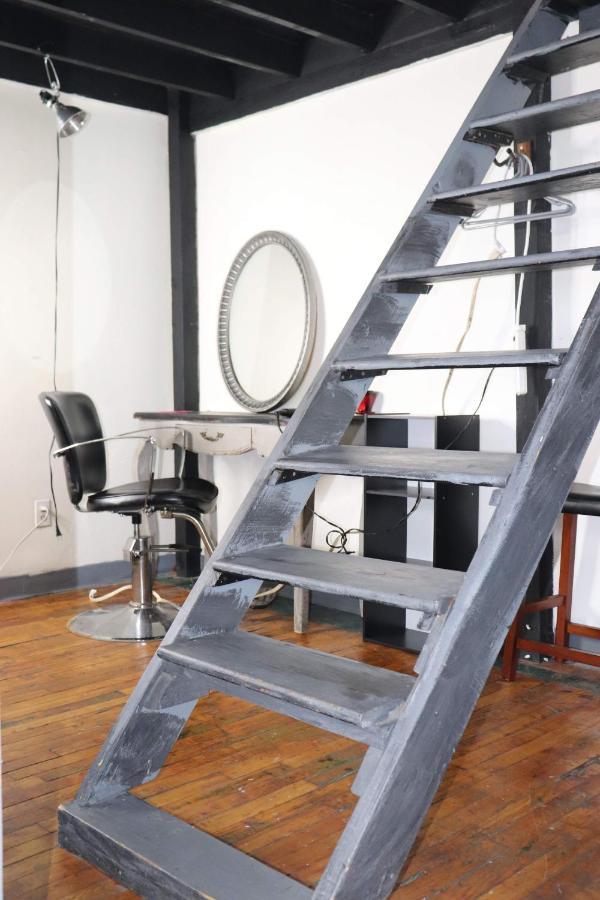 Homestay Mckibbin Loft New York
