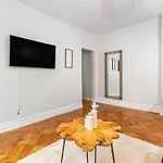 Pad On The Parkway