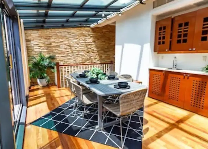 Manhattan Marvel Luxury Living In A Townhome Oasis I The Atrium I