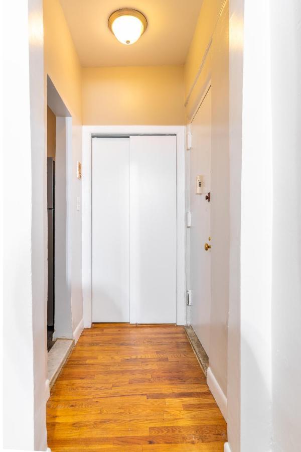 Pad On The Parkway Apartment *