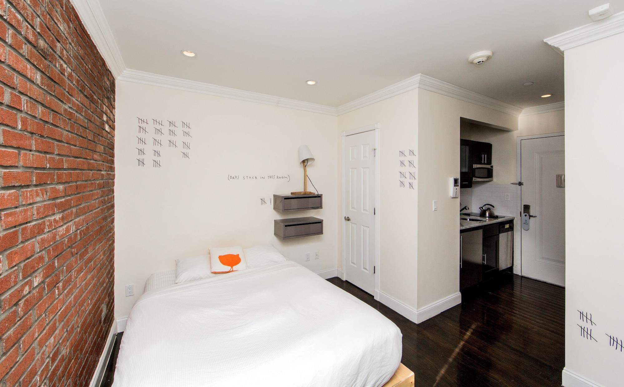 Hotel East Village 3*