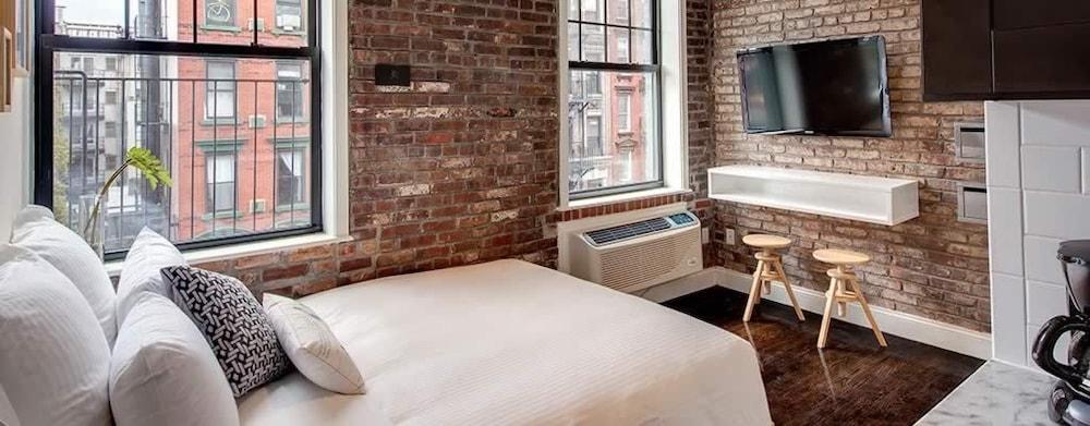 Hotel East Village