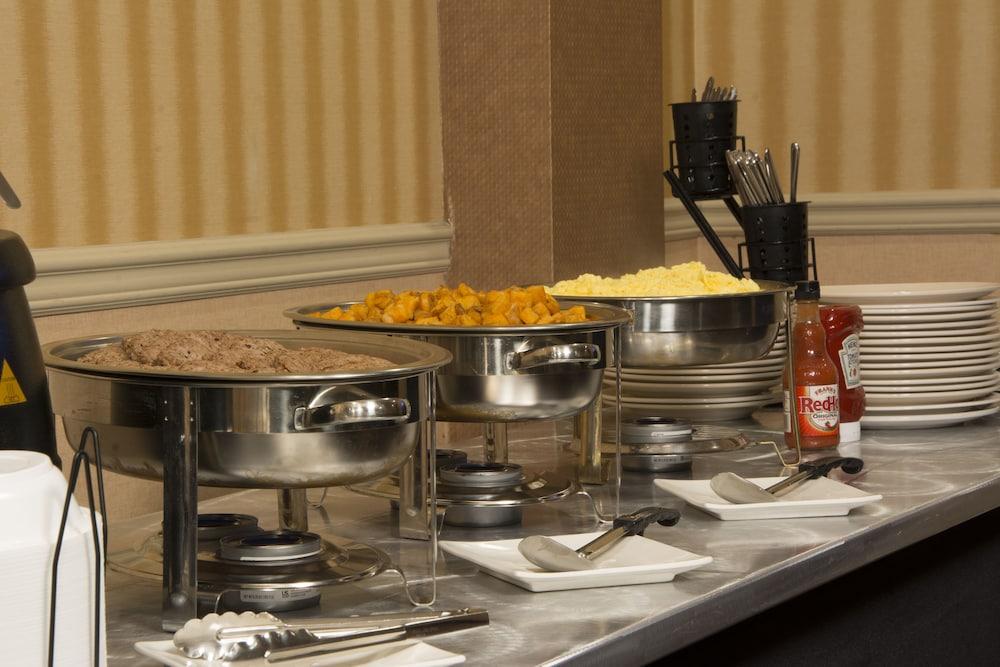 Adria And Conference Center 3* New York