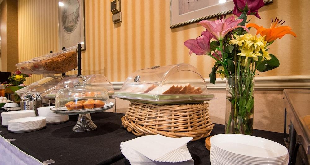 Adria And Conference Center Hotel