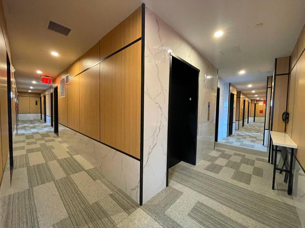 Liberty View Brooklyn Hotel 3*
