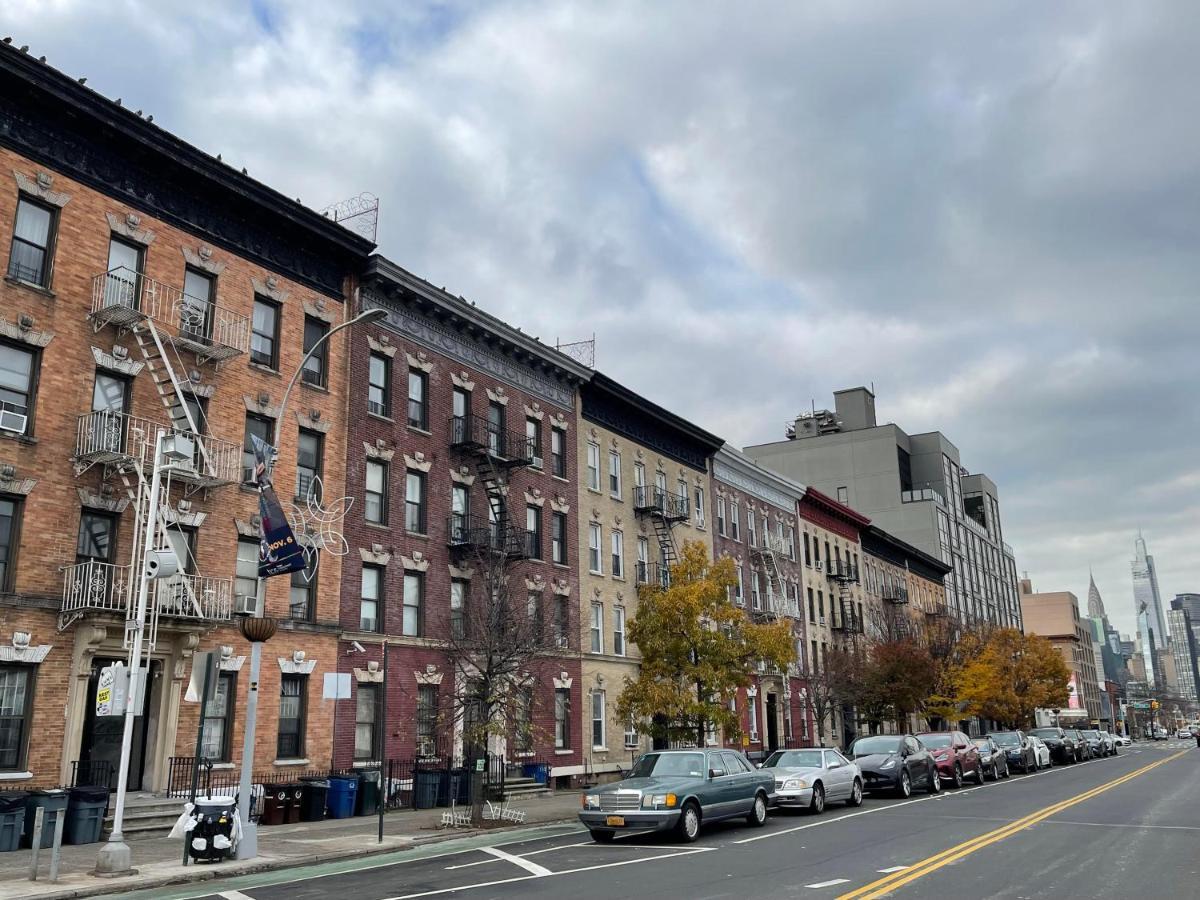 2 Bedrooms Flat 5 Minutes From Times Square Apartment *