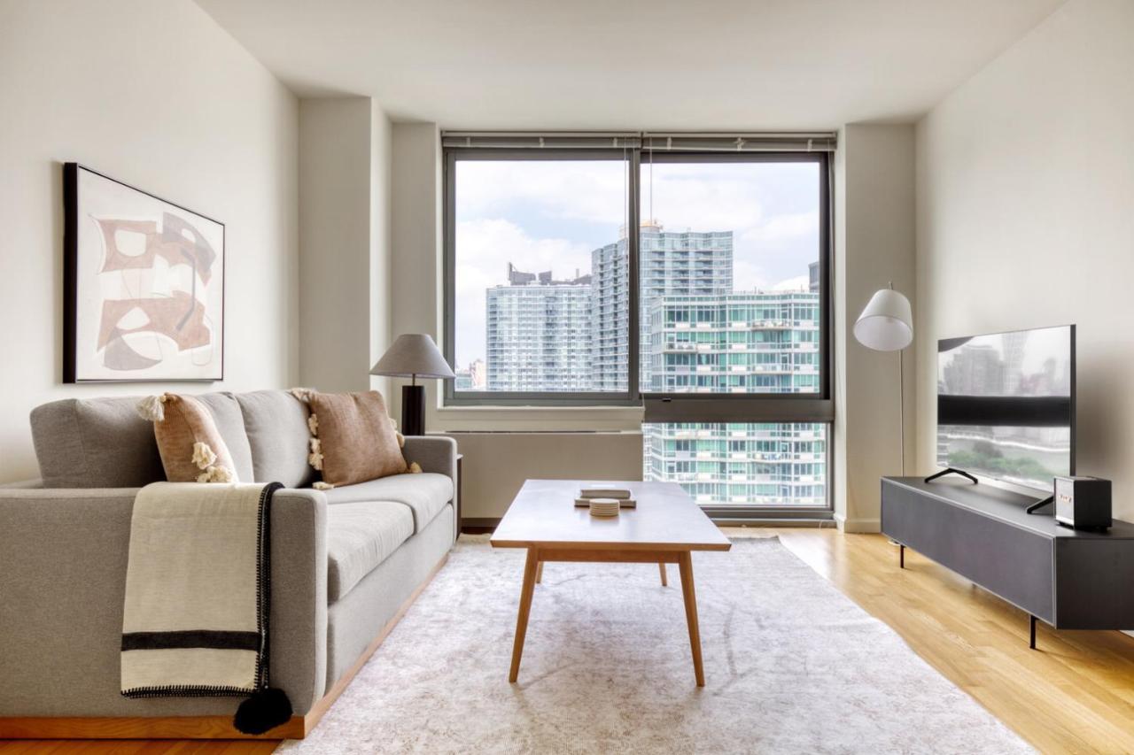 Lic 1br W Wd Elevator Doorman Nr E River Nyc-850 New York
