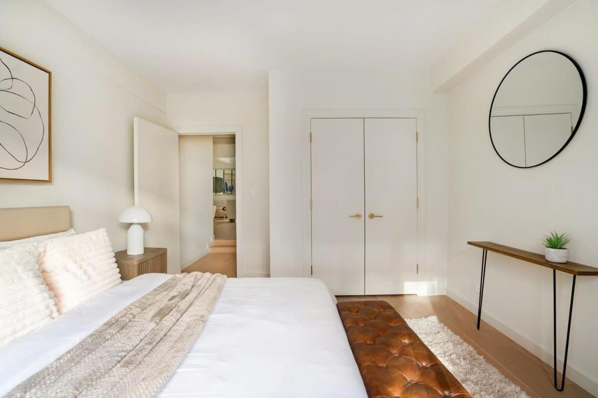 52-3de Newly Renovated 2br Bth Midtown East Apartment New York