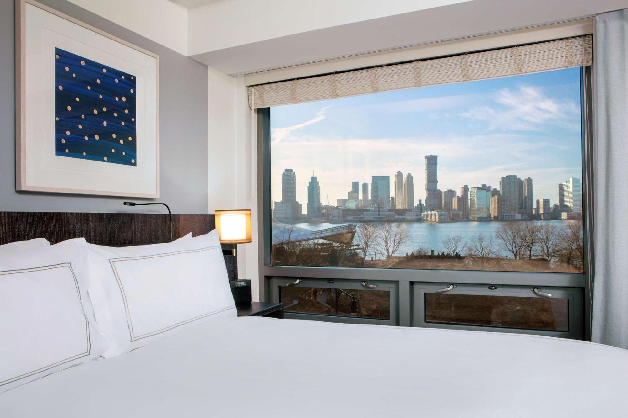 Conrad Downtown Hotel