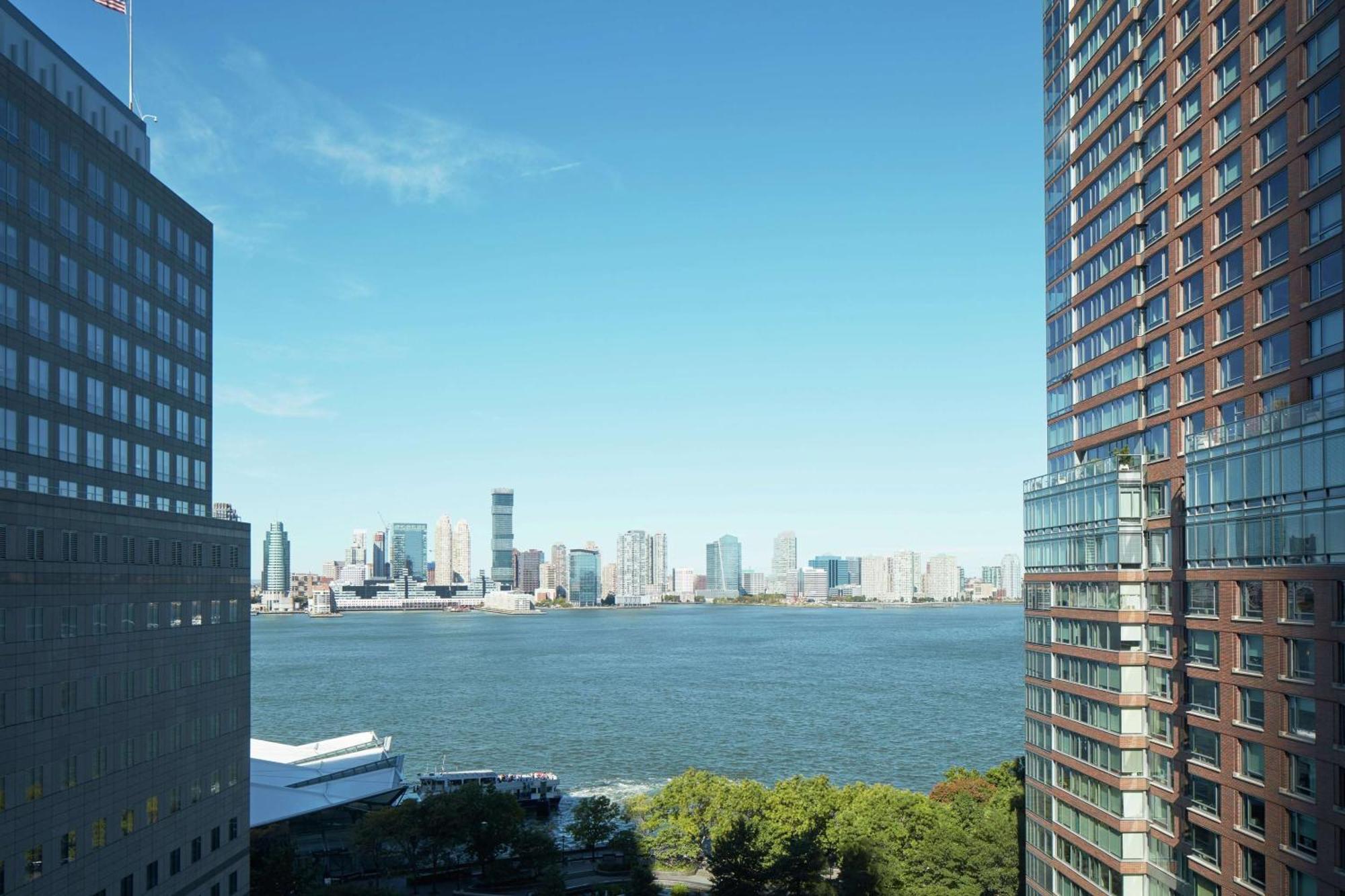 Hotel Conrad Downtown 5*