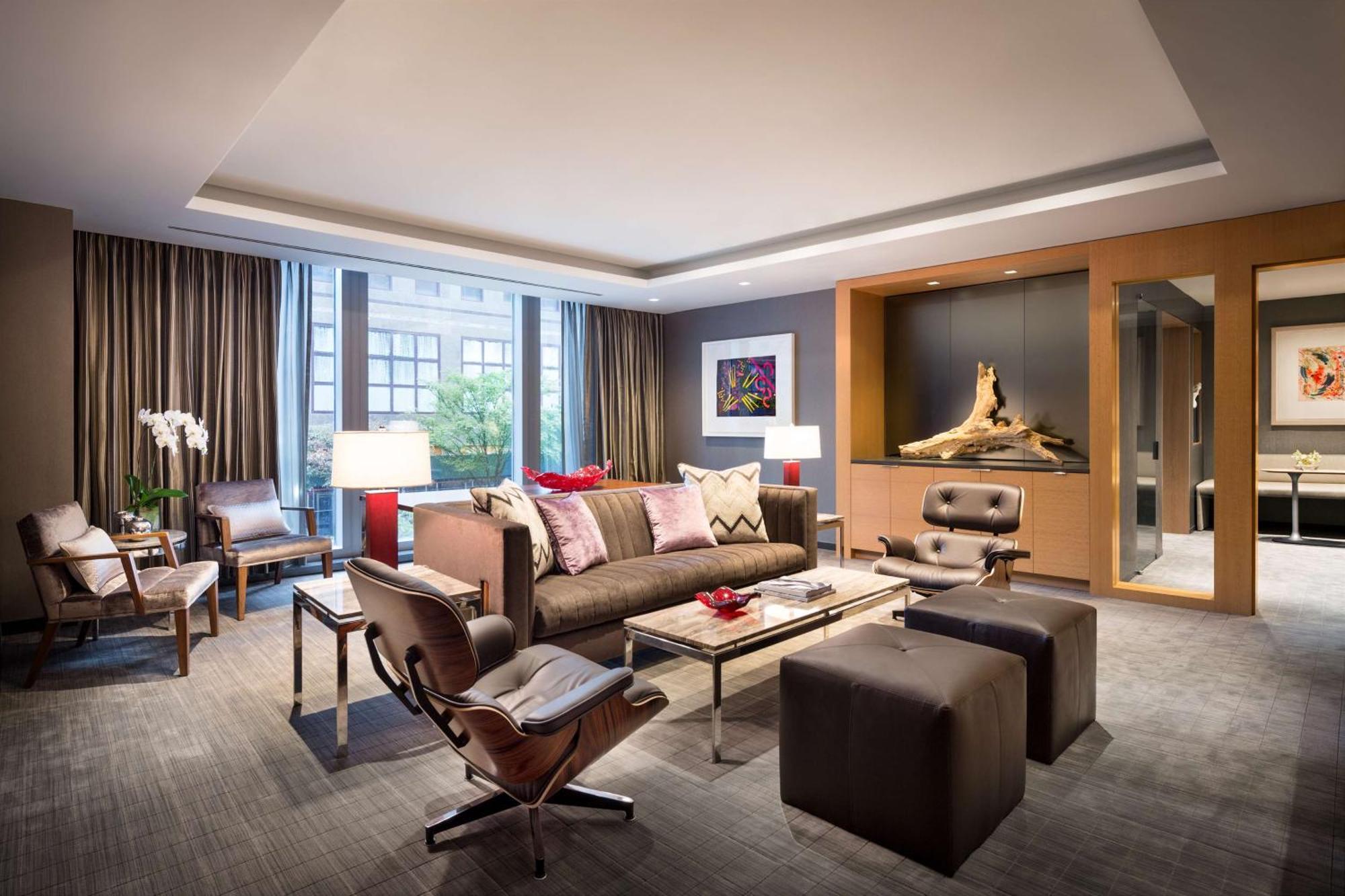 Conrad Downtown 5*